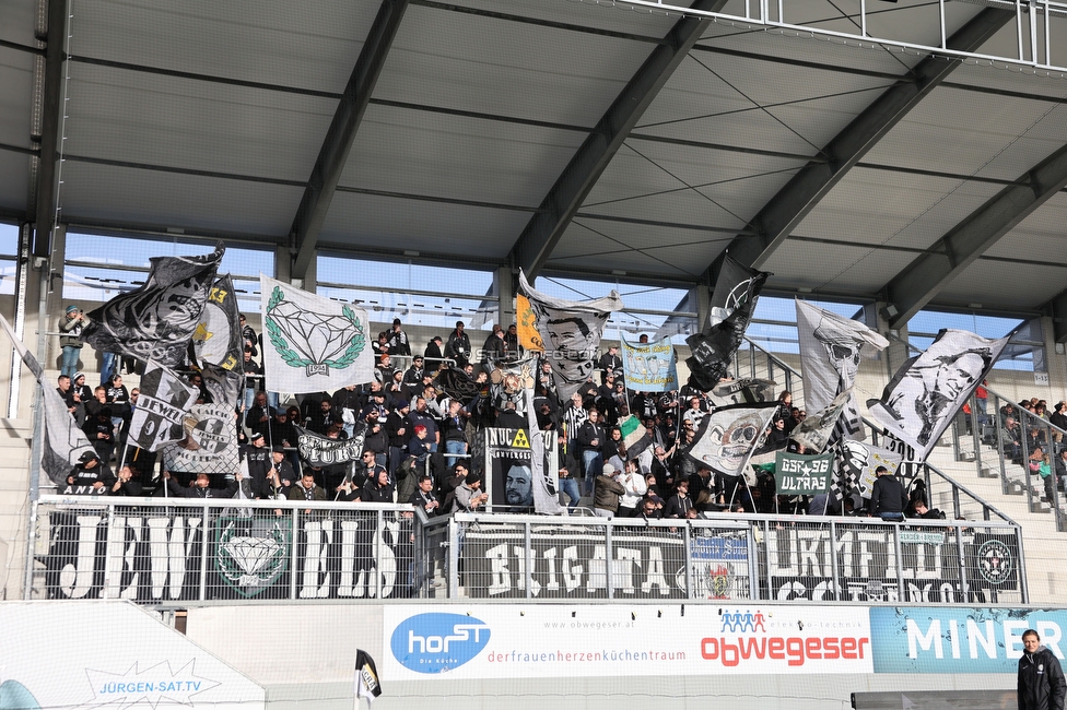 Altach - Sturm Graz
Oesterreichische Fussball Bundesliga, 15. Runde, SCR Altach - SK Sturm Graz, Stadion Schnabelholz Altach, 06.11.2022. 

Foto zeigt Fans von Sturm
