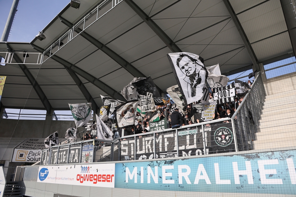 Altach - Sturm Graz
Oesterreichische Fussball Bundesliga, 15. Runde, SCR Altach - SK Sturm Graz, Stadion Schnabelholz Altach, 06.11.2022. 

Foto zeigt Fans von Sturm
