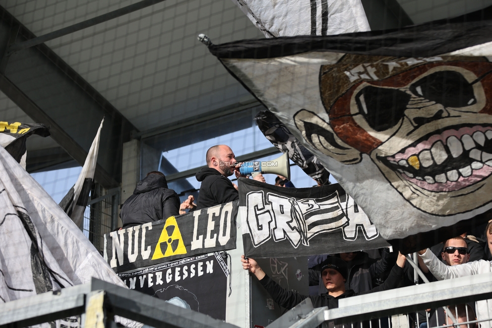 Altach - Sturm Graz
Oesterreichische Fussball Bundesliga, 15. Runde, SCR Altach - SK Sturm Graz, Stadion Schnabelholz Altach, 06.11.2022. 

Foto zeigt Fans von Sturm
Schlüsselwörter: brigata vorsaenger