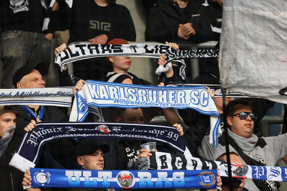 Altach - Sturm Graz
Oesterreichische Fussball Bundesliga, 15. Runde, SCR Altach - SK Sturm Graz, Stadion Schnabelholz Altach, 06.11.2022. 

Foto zeigt Fans von Sturm
Schlüsselwörter: schals karlsruhe