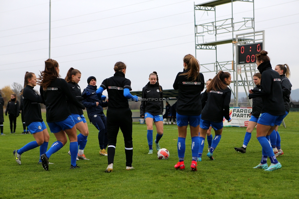 Suedburgenland - Sturm Damen
OEFB Frauen Cup, FC Suedburgenland  - SK Sturm Graz Damen, FussballArena Mischendorf, 19.11.2022. 

Foto zeigt die Mannschaft der Sturm Damen
