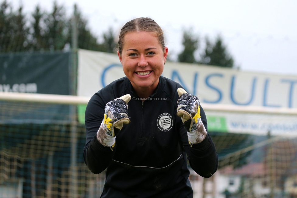 Suedburgenland - Sturm Damen
OEFB Frauen Cup, FC Suedburgenland  - SK Sturm Graz Damen, FussballArena Mischendorf, 19.11.2022. 

Foto zeigt Mariella El Sherif (Sturm Damen)
