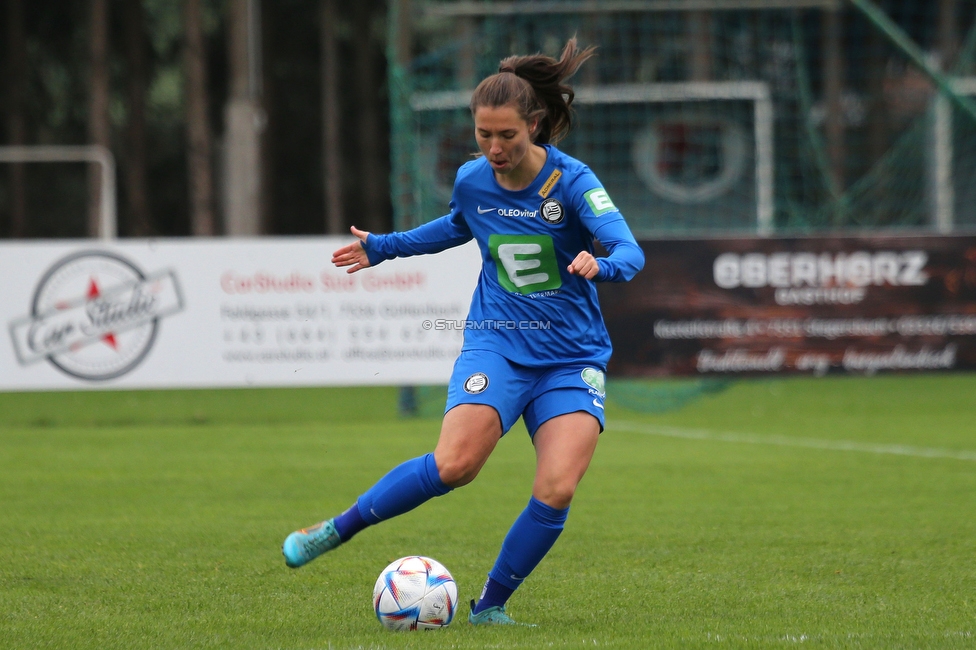 Suedburgenland - Sturm Damen
OEFB Frauen Cup, FC Suedburgenland  - SK Sturm Graz Damen, FussballArena Mischendorf, 19.11.2022. 

Foto zeigt Stefanie Grossgasteiger (Sturm Damen)
