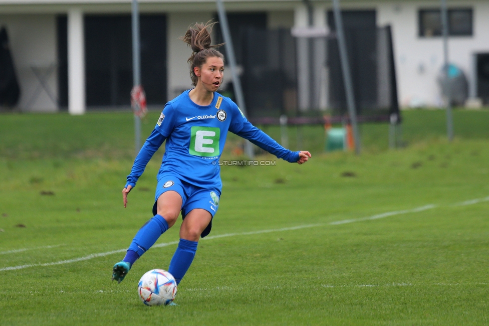 Suedburgenland - Sturm Damen
OEFB Frauen Cup, FC Suedburgenland  - SK Sturm Graz Damen, FussballArena Mischendorf, 19.11.2022. 

Foto zeigt Stefanie Grossgasteiger (Sturm Damen)
