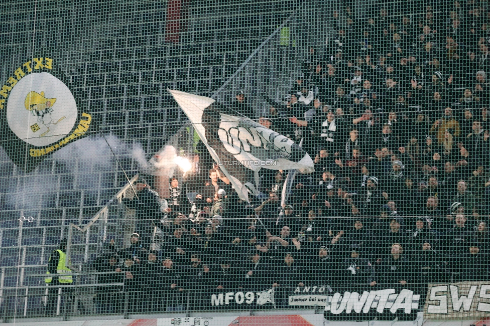 Salzburg - Sturm Graz
OEFB Cup, Viertelfinale, FC RB Salzburg - SK Sturm Graz, Stadion Wals Siezenheim, 03.02.2023. 

Foto zeigt Fans von Sturm
Schlüsselwörter: unita pyrotechnik