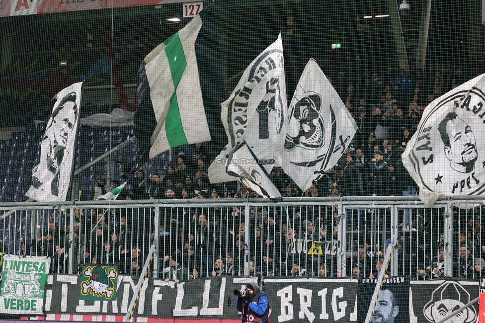 Salzburg - Sturm Graz
OEFB Cup, Viertelfinale, FC RB Salzburg - SK Sturm Graz, Stadion Wals Siezenheim, 03.02.2023. Foto zeigt Fans von Sturm

