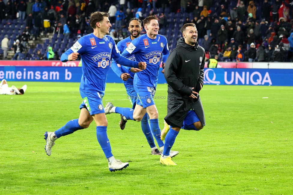 Salzburg - Sturm Graz
OEFB Cup, Viertelfinale, FC RB Salzburg - SK Sturm Graz, Stadion Wals Siezenheim, 03.02.2023. 

Foto zeigt Gregory Wuethrich (Sturm), David Schnegg (Sturm) und Albian Ajeti (Sturm)
