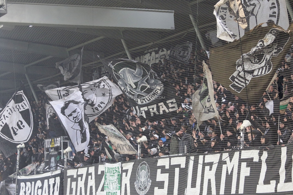 Sturm Graz - Rapid Wien
Oesterreichische Fussball Bundesliga, 17. Runde, SK Sturm Graz - SK Rapid Wien, Stadion Liebenau Graz, 10.02.2023. 

Foto zeigt Fans von Sturm
