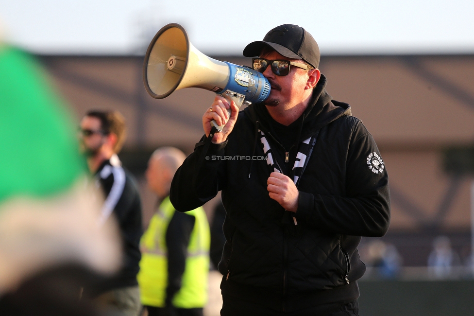 Hartberg - Sturm Graz
Oesterreichische Fussball Bundesliga, 18. Runde, TSV Hartberg - SK Sturm Graz, TSV Stadion Hartberg , 18.02.2023. 

Foto zeigt Fans von Sturm
