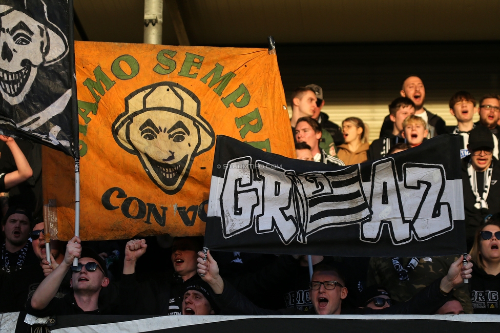 Hartberg - Sturm Graz
Oesterreichische Fussball Bundesliga, 18. Runde, TSV Hartberg - SK Sturm Graz, TSV Stadion Hartberg , 18.02.2023. 

Foto zeigt Fans von Sturm
