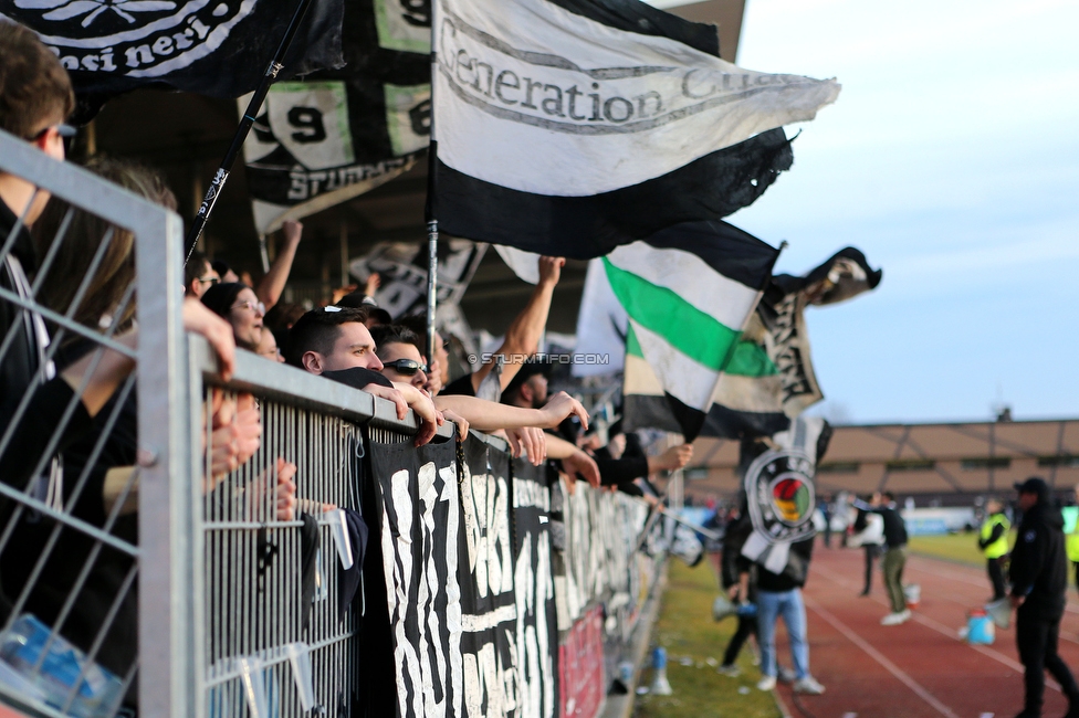 Hartberg - Sturm Graz
Oesterreichische Fussball Bundesliga, 18. Runde, TSV Hartberg - SK Sturm Graz, TSV Stadion Hartberg , 18.02.2023. 

Foto zeigt Fans von Sturm
