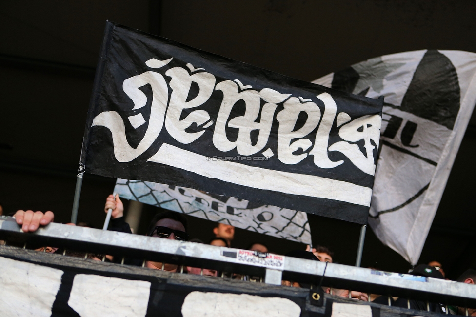 Hartberg - Sturm Graz
Oesterreichische Fussball Bundesliga, 18. Runde, TSV Hartberg - SK Sturm Graz, TSV Stadion Hartberg , 18.02.2023. 

Foto zeigt Fans von Sturm
