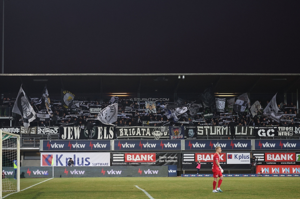 Lustenau - Sturm Graz
Oesterreichische Fussball Bundesliga, 20. Runde, SC Austria Lustenau - SK Sturm Graz, Reichshofstadion Lustenau, 04.03.2023. 

Foto zeigt Fans von Sturm
Schlüsselwörter: schals