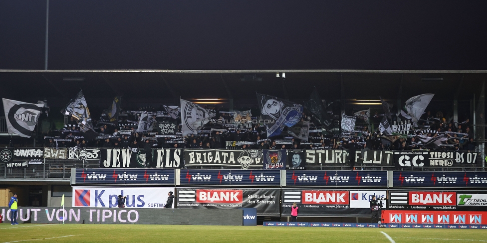 Lustenau - Sturm Graz
Oesterreichische Fussball Bundesliga, 20. Runde, SC Austria Lustenau - SK Sturm Graz, Reichshofstadion Lustenau, 04.03.2023. 

Foto zeigt Fans von Sturm
Schlüsselwörter: schals