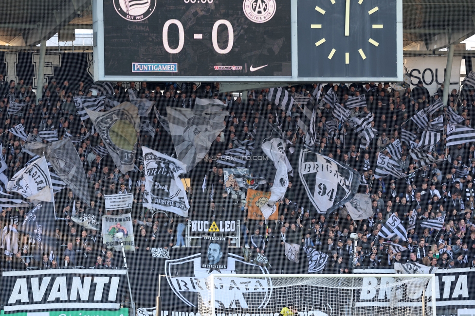 Sturm Graz - Austria Wien
Oesterreichische Fussball Bundesliga, 21. Runde, SK Sturm Graz - FK Austria Wien, Stadion Liebenau Graz, 12.03.2023. 

Foto zeigt Fans von Sturm mit einer Choreografie
