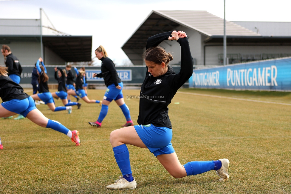 Sturm Graz - Neulengbach
OEFB Frauen Cup, SK Sturm Graz - USV Neulengbach, Trainingszentrum Messendorf Graz, 12.03.2023. 

Foto zeigt Leonie Tragl (Sturm Damen)
