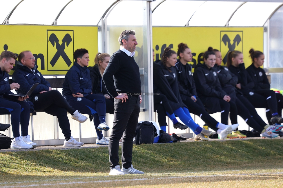 Sturm Graz - Neulengbach
OEFB Frauen Cup, SK Sturm Graz - USV Neulengbach, Trainingszentrum Messendorf Graz, 12.03.2023. 

Foto zeigt Christian Lang (Cheftrainer Sturm Damen)
