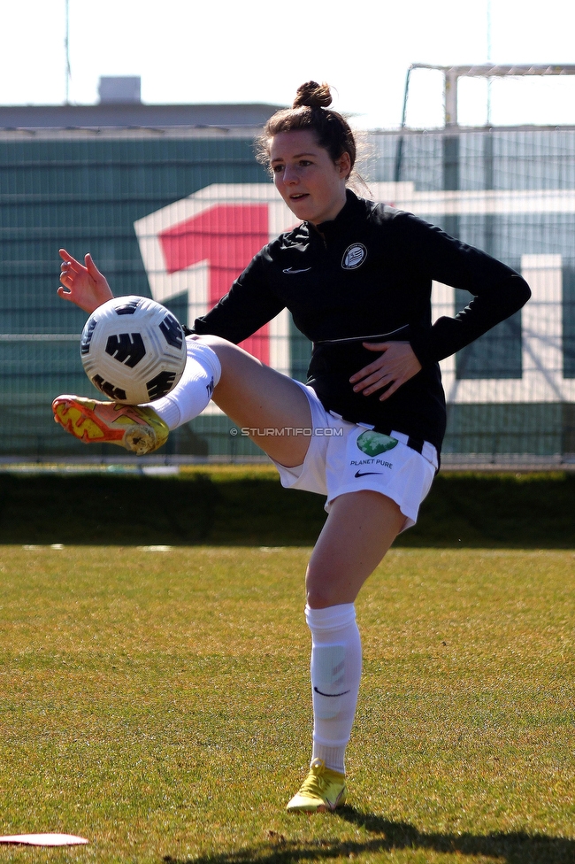 Sturm Damen - Kleinmuenchen BW Linz
OEFB Frauen Bundesliga, 10. Runde, SK Sturm Graz Damen - SPG UNION Kleinmuenchen Blau-Weiss Linz, Trainingszentrum Messendorf, 18.03.2023. 

Foto zeigt Gina Steiner (Sturm Damen)
