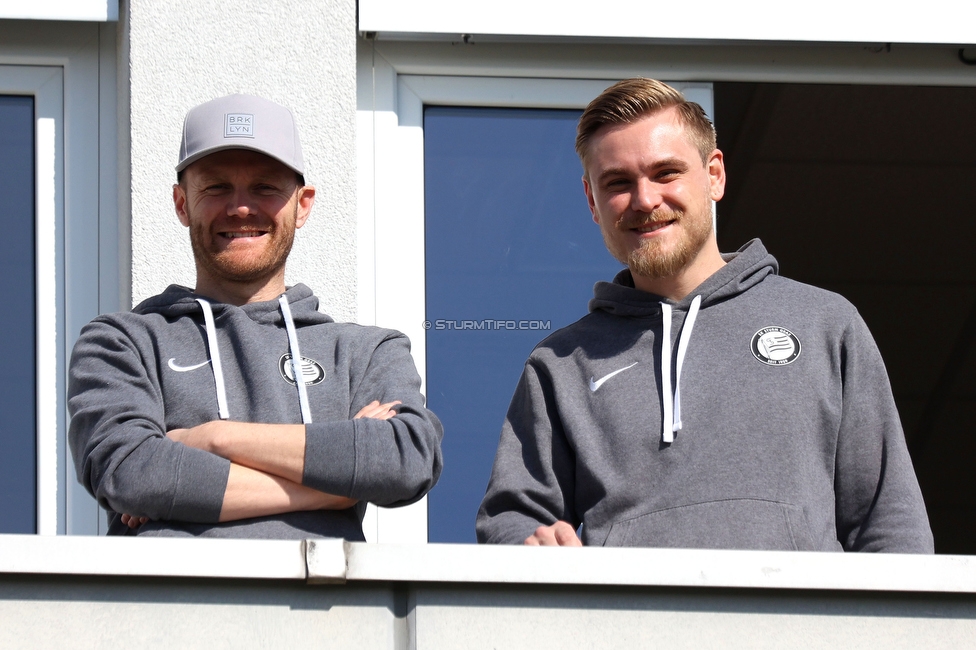 Sturm Damen - Kleinmuenchen BW Linz
OEFB Frauen Bundesliga, 10. Runde, SK Sturm Graz Damen - SPG UNION Kleinmuenchen Blau-Weiss Linz, Trainingszentrum Messendorf, 18.03.2023. 

Foto zeigt Mario Karner (Sektionsleiter Sturm Damen) udn Michael Erlitz (Betreuer Sturm Damen)
