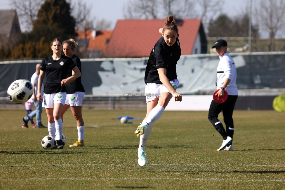 Sturm Damen - Kleinmuenchen BW Linz
OEFB Frauen Bundesliga, 10. Runde, SK Sturm Graz Damen - SPG UNION Kleinmuenchen Blau-Weiss Linz, Trainingszentrum Messendorf, 18.03.2023. 

Foto zeigt Michela Croatto (Sturm Damen)
