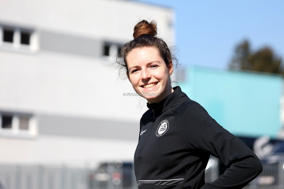 Sturm Damen - Kleinmuenchen BW Linz
OEFB Frauen Bundesliga, 10. Runde, SK Sturm Graz Damen - SPG UNION Kleinmuenchen Blau-Weiss Linz, Trainingszentrum Messendorf, 18.03.2023. 

Foto zeigt Gina Steiner (Sturm Damen)
