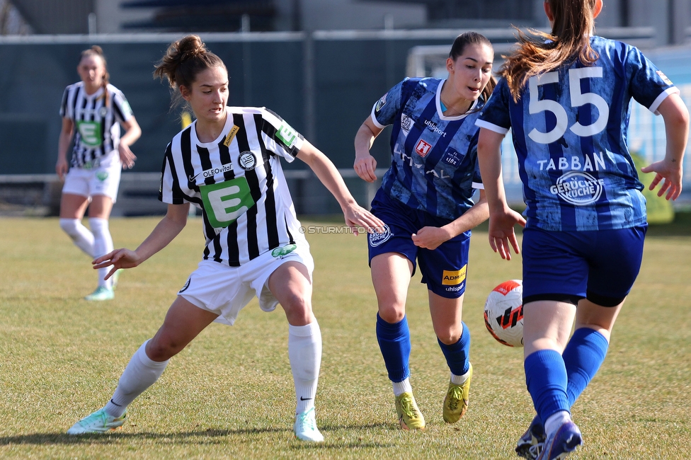 Sturm Damen - Kleinmuenchen BW Linz
OEFB Frauen Bundesliga, 10. Runde, SK Sturm Graz Damen - SPG UNION Kleinmuenchen Blau-Weiss Linz, Trainingszentrum Messendorf, 18.03.2023. 

Foto zeigt Michela Croatto (Sturm Damen)
