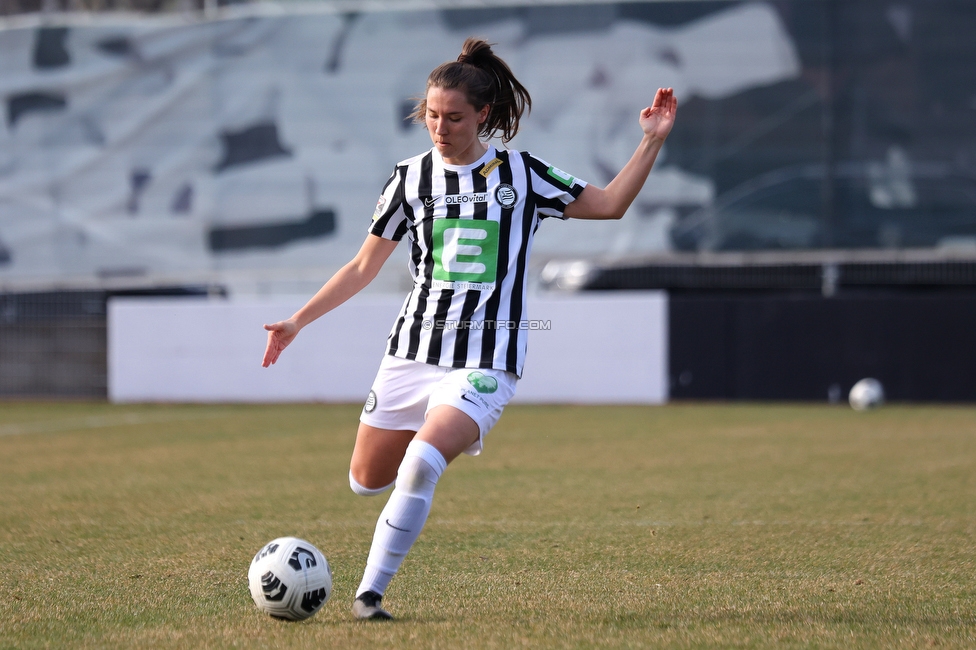 Sturm Damen - Kleinmuenchen BW Linz
OEFB Frauen Bundesliga, 10. Runde, SK Sturm Graz Damen - SPG UNION Kleinmuenchen Blau-Weiss Linz, Trainingszentrum Messendorf, 18.03.2023. 

Foto zeigt Stefanie Grossgasteiger (Sturm Damen)
