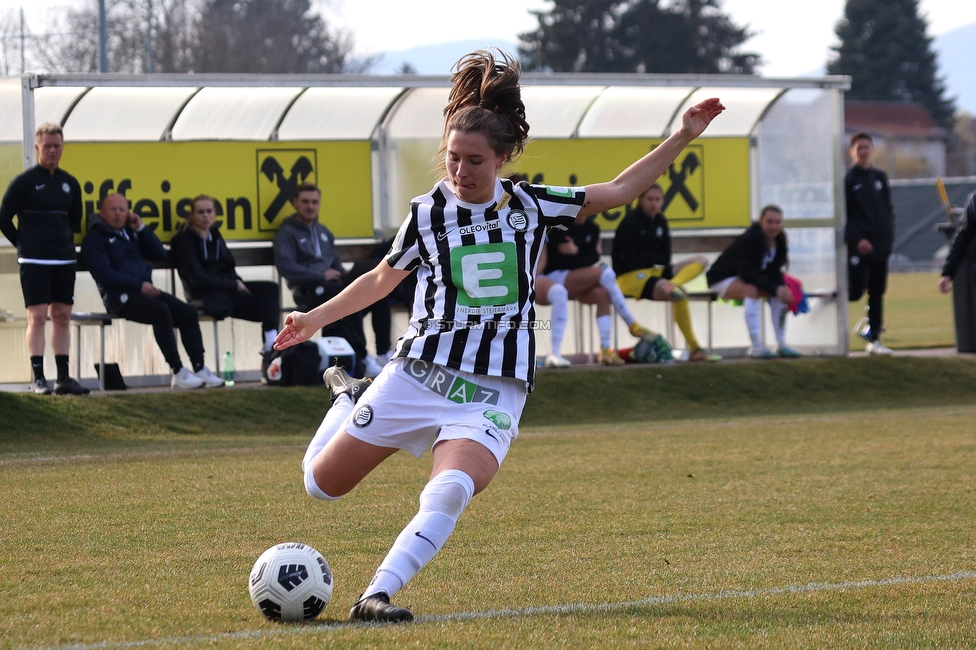 Sturm Damen - Kleinmuenchen BW Linz
OEFB Frauen Bundesliga, 10. Runde, SK Sturm Graz Damen - SPG UNION Kleinmuenchen Blau-Weiss Linz, Trainingszentrum Messendorf, 18.03.2023. 

Foto zeigt Stefanie Grossgasteiger (Sturm Damen)
