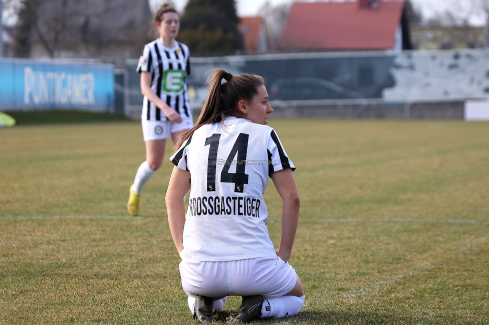 Sturm Damen - Kleinmuenchen BW Linz
OEFB Frauen Bundesliga, 10. Runde, SK Sturm Graz Damen - SPG UNION Kleinmuenchen Blau-Weiss Linz, Trainingszentrum Messendorf, 18.03.2023. 

Foto zeigt Stefanie Grossgasteiger (Sturm Damen)
