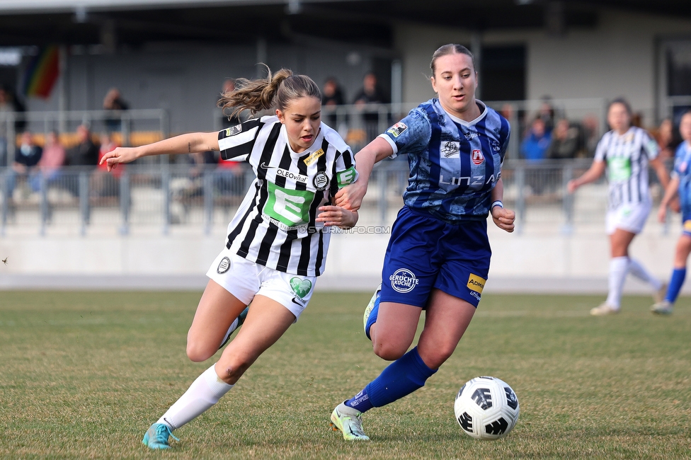 Sturm Damen - Kleinmuenchen BW Linz
OEFB Frauen Bundesliga, 10. Runde, SK Sturm Graz Damen - SPG UNION Kleinmuenchen Blau-Weiss Linz, Trainingszentrum Messendorf, 18.03.2023. 

Foto zeigt Jasmin Reichmann (Sturm Damen)
