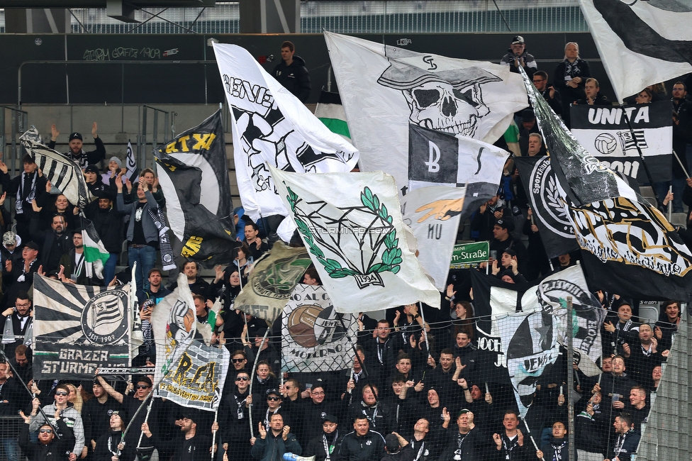 Tirol - Sturm Graz
Oesterreichische Fussball Bundesliga, 22. Runde, WSG Tirol - SK Sturm Graz, Tivoli Stadion Innsbruck, 19.03.2023. 

Foto zeigt Fans von Sturm
