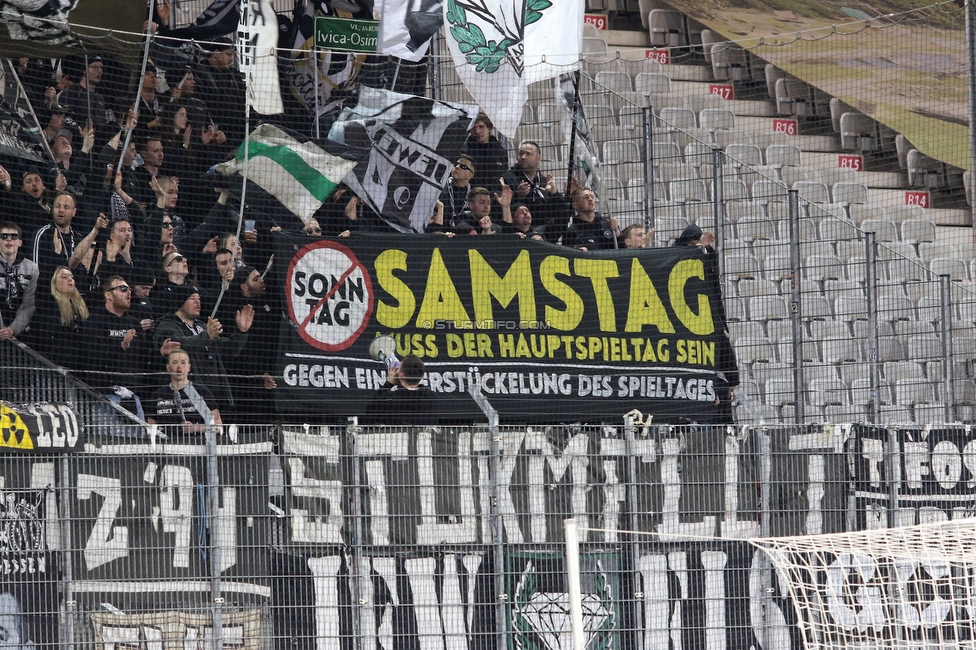 Tirol - Sturm Graz
Oesterreichische Fussball Bundesliga, 22. Runde, WSG Tirol - SK Sturm Graz, Tivoli Stadion Innsbruck, 19.03.2023. 

Foto zeigt Fans von Sturm mit einem Spruchband
Schlüsselwörter: samstag