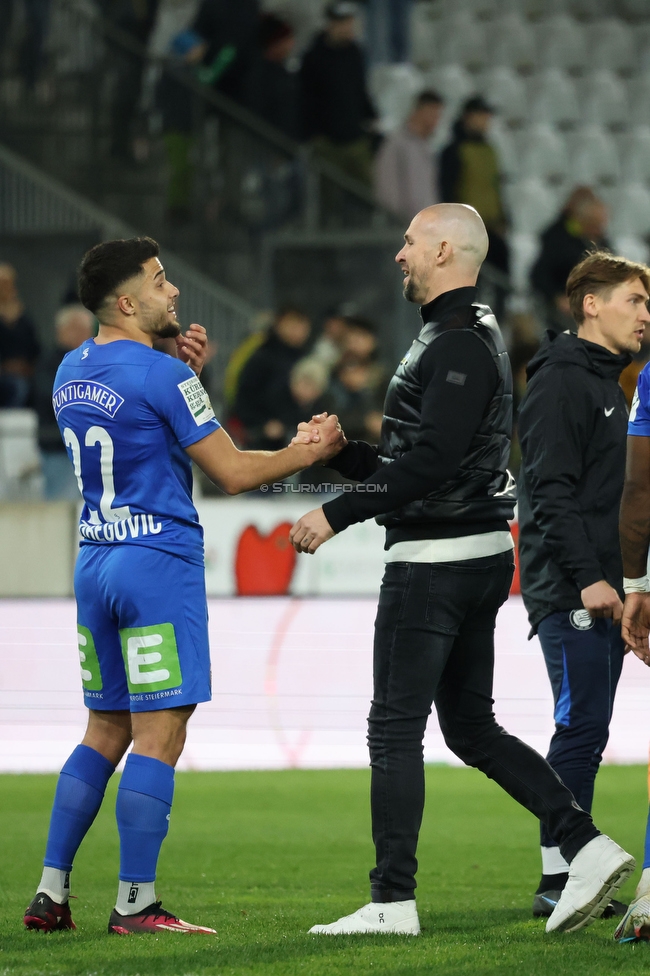 Tirol - Sturm Graz
Oesterreichische Fussball Bundesliga, 22. Runde, WSG Tirol - SK Sturm Graz, Tivoli Stadion Innsbruck, 19.03.2023. 

Foto zeigt Jusuf Gazibegovic (Sturm) und Christian Ilzer (Cheftrainer Sturm)
