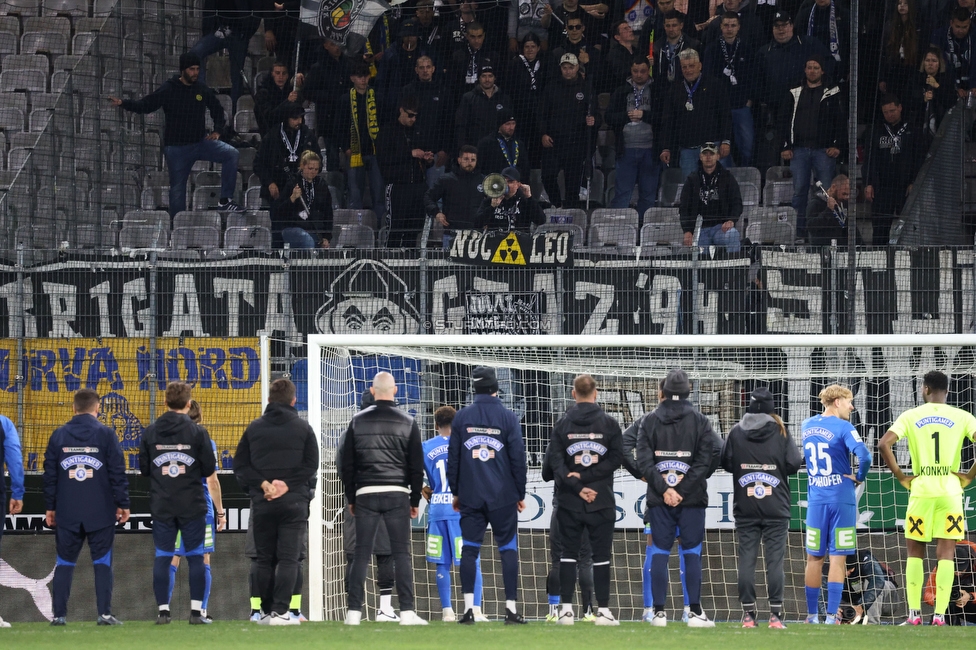 Tirol - Sturm Graz
Oesterreichische Fussball Bundesliga, 22. Runde, WSG Tirol - SK Sturm Graz, Tivoli Stadion Innsbruck, 19.03.2023. 

Foto zeigt die Mannschaft von Sturm und Fans von Sturm
