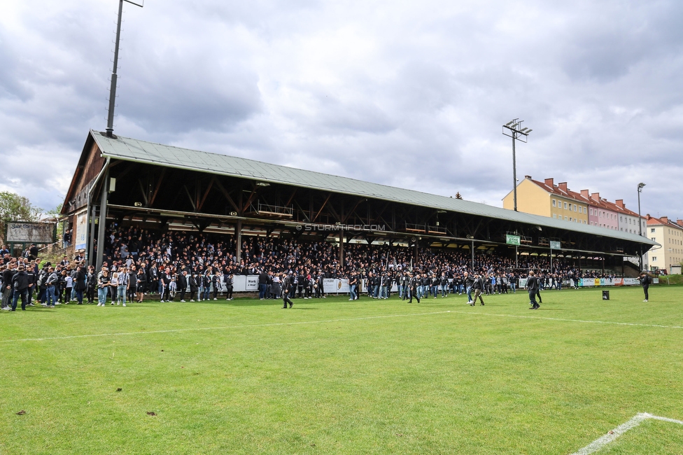 Sturm Graz - Rapid Wien
Oesterreichische Fussball Bundesliga, 23. Runde, SK Sturm Graz - SK Rapid Wien, Stadion Liebenau Graz, 02.04.2023. 

Foto zeigt Fans von Sturm in der Gruabn
