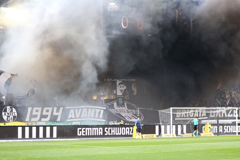 Sturm Graz - Rapid
Oesterreichische Fussball Bundesliga, 23. Runde, SK Sturm Graz - SK Rapid Wien, Stadion Liebenau Graz, 02.04.2023. 

Foto zeigt Fans von Sturm mit einer Choreografie
Schlüsselwörter: brigata