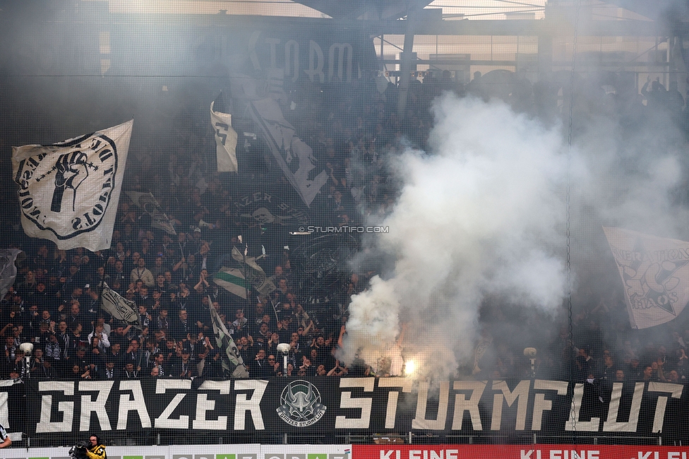 Sturm Graz - Rapid Wien
Oesterreichische Fussball Bundesliga, 23. Runde, SK Sturm Graz - SK Rapid Wien, Stadion Liebenau Graz, 02.04.2023. 

Foto zeigt Fans von Sturm
Schlüsselwörter: pyrotechnik sturmflut