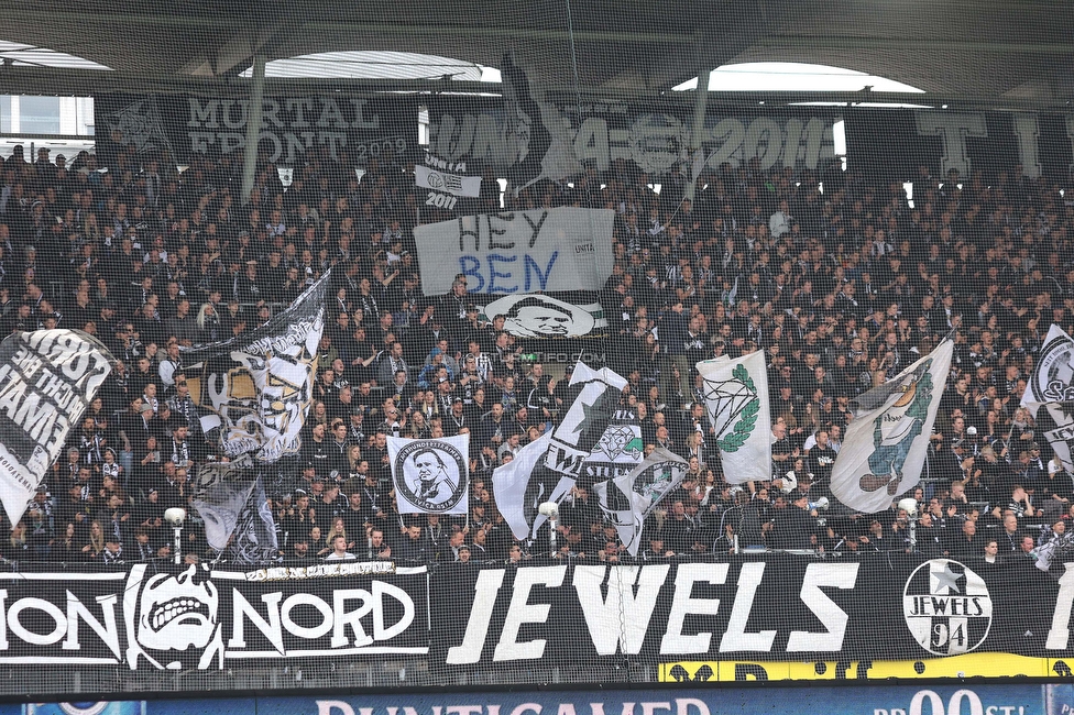 Sturm Graz - Rapid
Oesterreichische Fussball Bundesliga, 23. Runde, SK Sturm Graz - SK Rapid Wien, Stadion Liebenau Graz, 02.04.2023. 

Foto zeigt Fans von Sturm mit einem Spruchband
Schlüsselwörter: unita baby