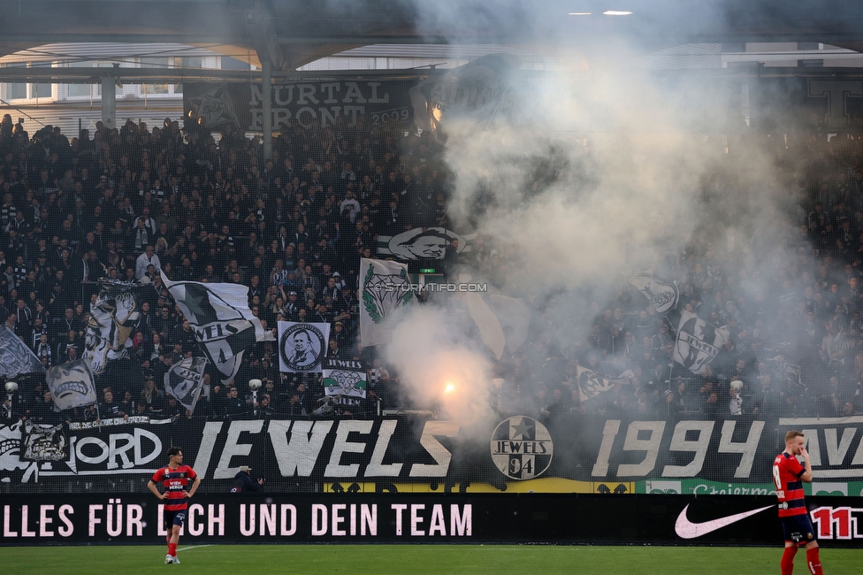 Sturm Graz - Rapid Wien
Oesterreichische Fussball Bundesliga, 23. Runde, SK Sturm Graz - SK Rapid Wien, Stadion Liebenau Graz, 02.04.2023. 

Foto zeigt Fans von Sturm
Schlüsselwörter: torjubel pyrotechnik jewels