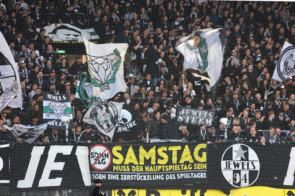 Sturm Graz - Rapid
Oesterreichische Fussball Bundesliga, 23. Runde, SK Sturm Graz - SK Rapid Wien, Stadion Liebenau Graz, 02.04.2023. 

Foto zeigt Fans von Sturm mit einem Spruchband
