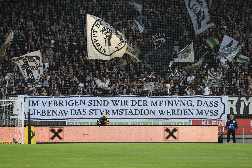 Sturm Graz - Rapid Wien
Oesterreichische Fussball Bundesliga, 23. Runde, SK Sturm Graz - SK Rapid Wien, Stadion Liebenau Graz, 02.04.2023. 

Foto zeigt Fans von Sturm mit einem Spruchband
Schlüsselwörter: sturmstadion