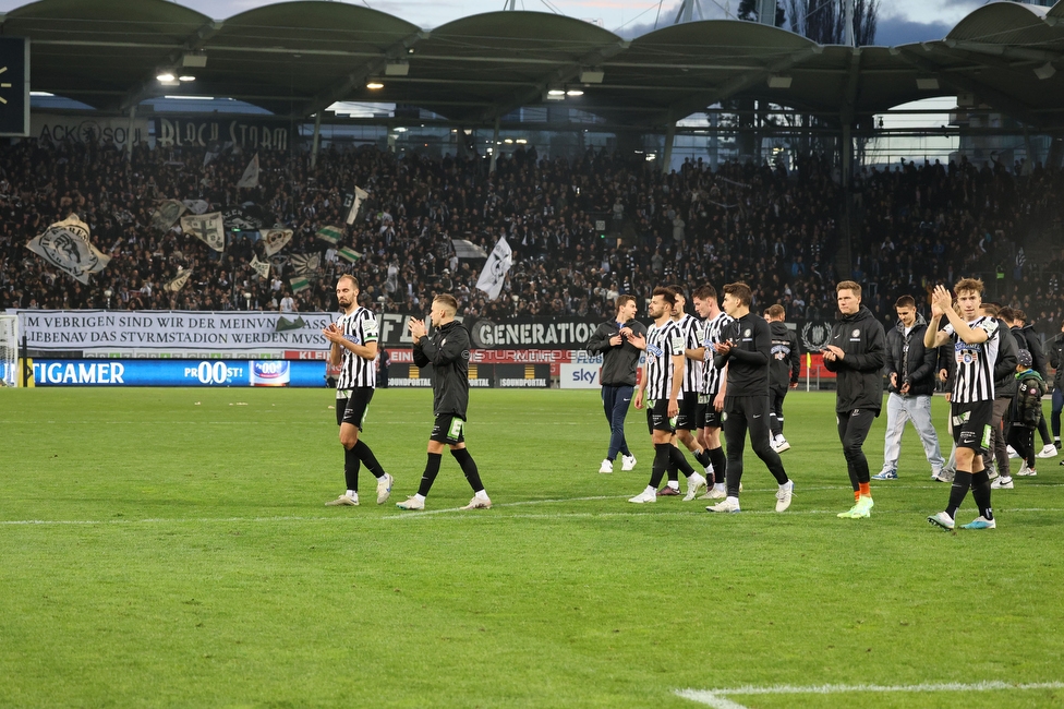 Sturm Graz - Rapid Wien
Oesterreichische Fussball Bundesliga, 23. Runde, SK Sturm Graz - SK Rapid Wien, Stadion Liebenau Graz, 02.04.2023. 

Foto zeigt die Mannschaft von Sturm und Fans von Sturm
