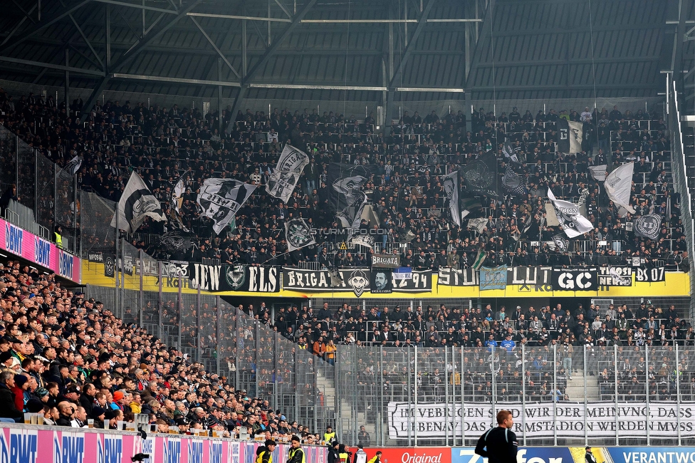 LASK - Sturm Graz
Oesterreichische Fussball Bundesliga, 24. Runde, LASK - SK Sturm Graz, Linzer Stadion Linz, 09.04.2023. 

Foto zeigt Fans von Sturm
