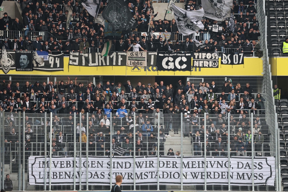 LASK - Sturm Graz
Oesterreichische Fussball Bundesliga, 24. Runde, LASK - SK Sturm Graz, Linzer Stadion Linz, 09.04.2023. 

Foto zeigt Fans von Sturm
