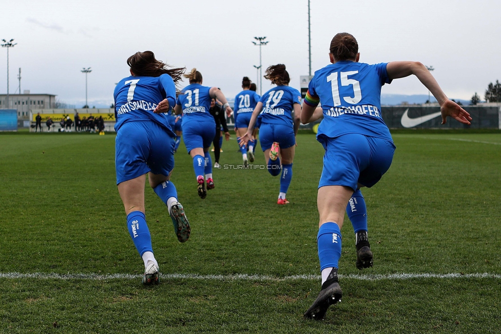 Sturm Damen - Neulengbach
OEFB Frauen Bundesliga, 12. Runde, SK Sturm Graz Damen - USV Neulengbach, Trainingszentrum Messendorf, 15.04.2023. 

Foto zeigt die Mannschaft der Sturm Damen
