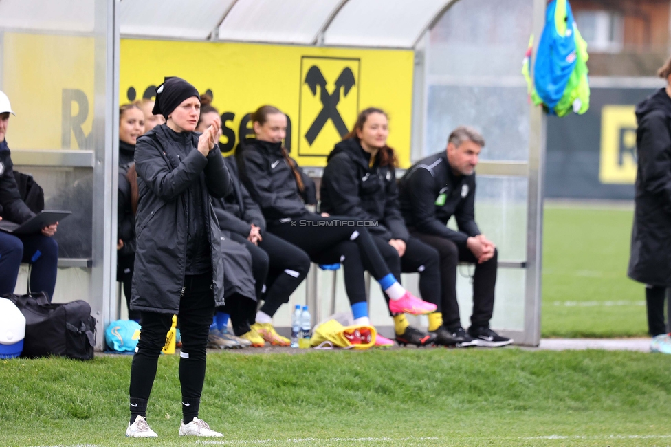 Sturm Damen - Neulengbach
OEFB Frauen Bundesliga, 12. Runde, SK Sturm Graz Damen - USV Neulengbach, Trainingszentrum Messendorf, 15.04.2023. 

Foto zeigt Emily Cancienne (Assistenz Trainer Sturm Damen)
