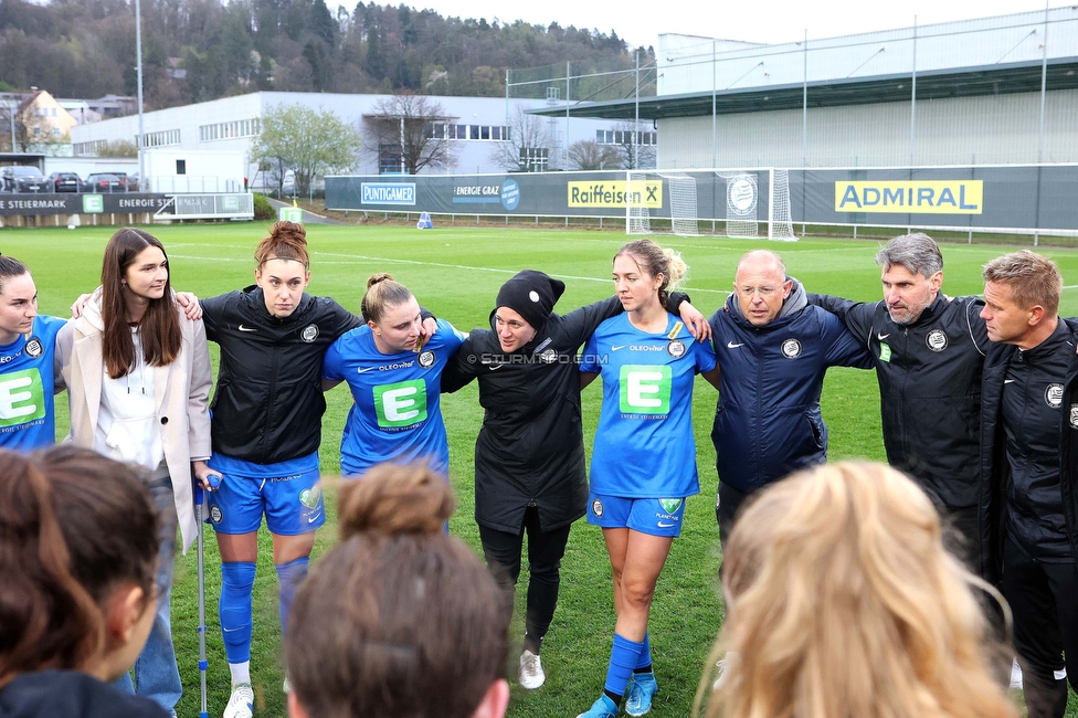 Sturm Damen - Neulengbach
OEFB Frauen Bundesliga, 12. Runde, SK Sturm Graz Damen - USV Neulengbach, Trainingszentrum Messendorf, 15.04.2023. 

Foto zeigt die Mannschaft der Sturm Damen
