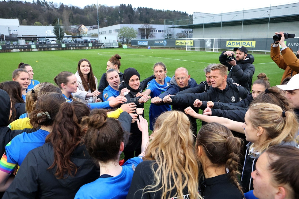 Sturm Damen - Neulengbach
OEFB Frauen Bundesliga, 12. Runde, SK Sturm Graz Damen - USV Neulengbach, Trainingszentrum Messendorf, 15.04.2023. 

Foto zeigt die Mannschaft der Sturm Damen
