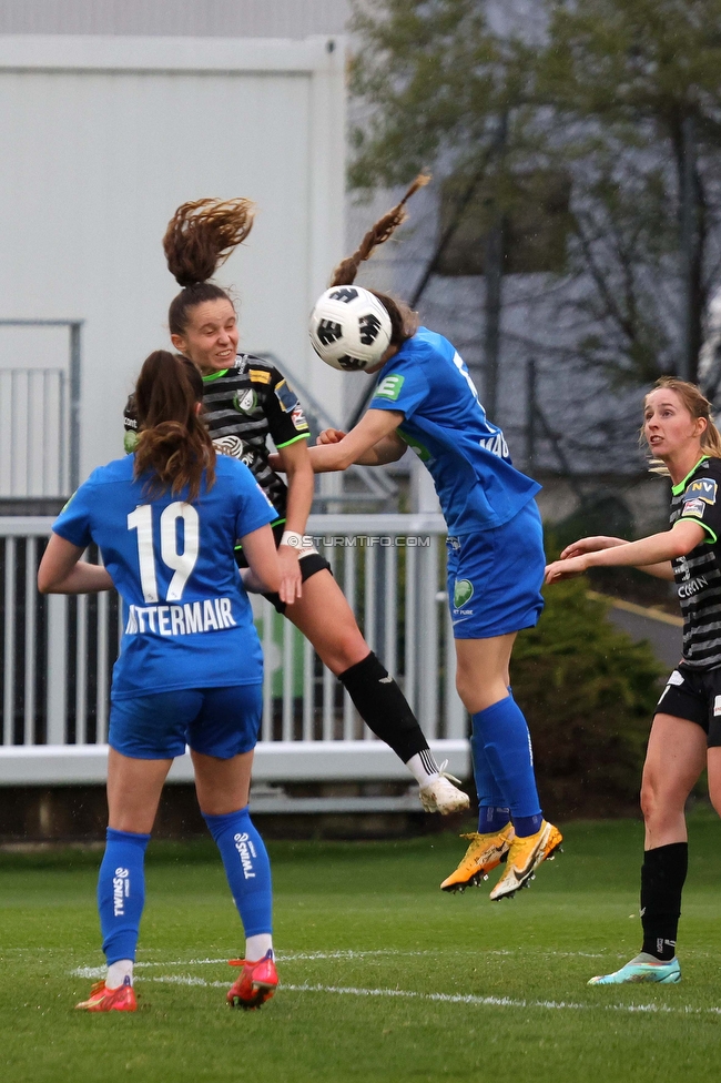 Sturm Damen - Neulengbach
OEFB Frauen Bundesliga, 12. Runde, SK Sturm Graz Damen - USV Neulengbach, Trainingszentrum Messendorf, 15.04.2023. 

Foto zeigt Gina Steiner (Sturm Damen) und Linda Mittermair (Sturm Damen)
