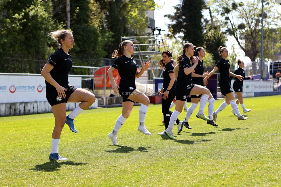 Austria Wien - Sturm
OEFB Frauen Bundesliga, 13. Runde, FK Austria Wien - SK Sturm Graz Damen, GENERALI-Arena Trainingsgelaende Wien, 15.04.2023. 

Foto zeigt die Mannschaft der Sturm Damen
